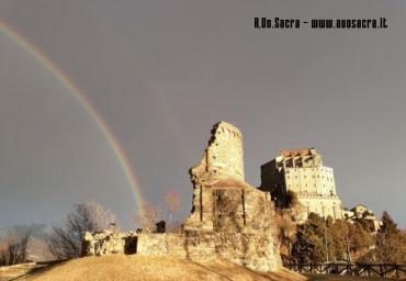 L'arcobaleno sul Sepolcro dei Monaci